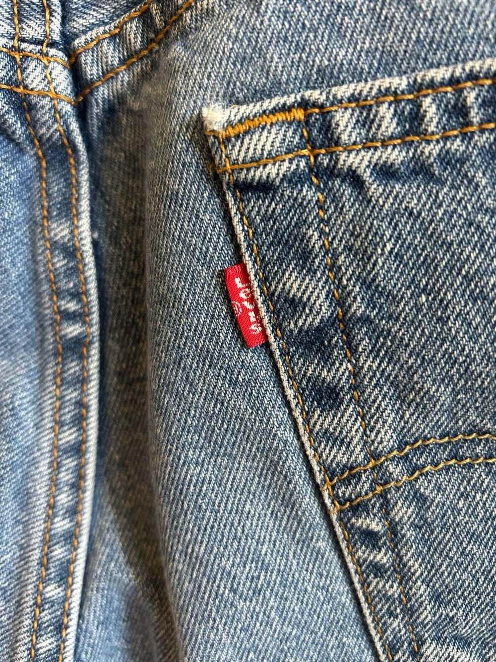Levi's 505 Regular Fit Denim Jean Shorts Blue Size 32 - Picture 4 of 9
